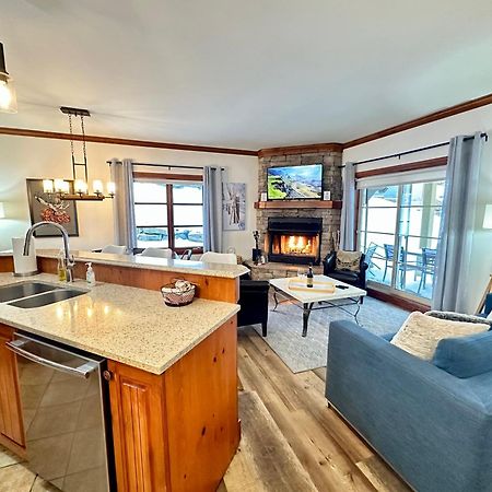 Le Plateau By Tremblant Vacations Lägenhet Mont-Tremblant Exteriör bild
