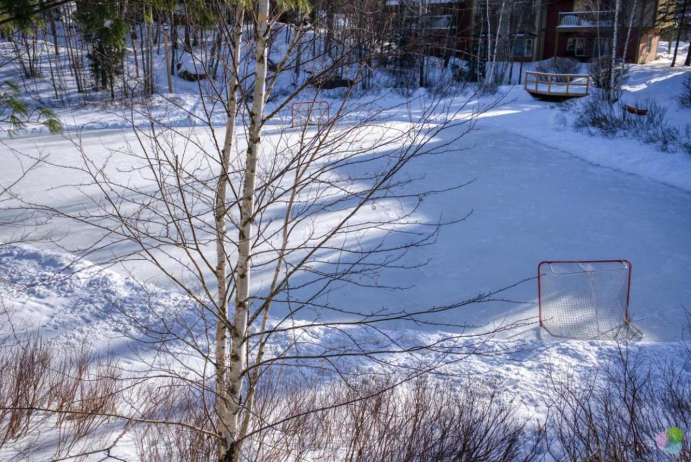 Le Plateau By Tremblant Vacations Lägenhet Mont-Tremblant Exteriör bild